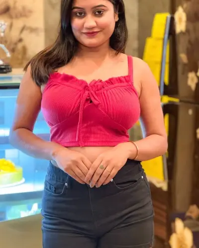 Call Girls Madhogarh