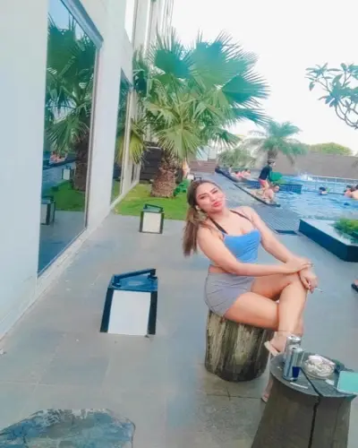 Escort Madhogarh